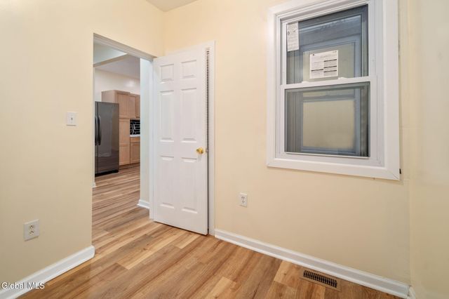 507 Central Avenue, Albany, NY 12206
