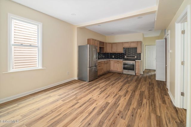 507 Central Avenue, Albany, NY 12206