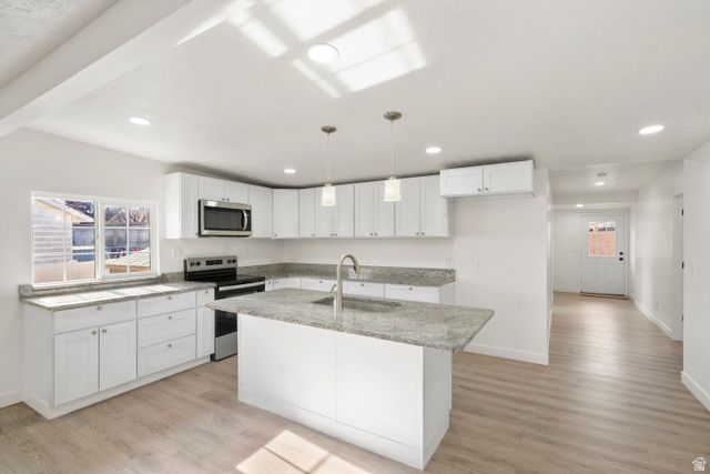 6016 S PAPRIKA CIR, Taylorsville, UT 84129