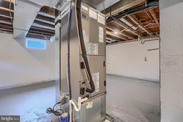 216 WERNER RD, Baltimore, MD 21226