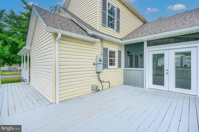 216 WERNER RD, Baltimore, MD 21226
