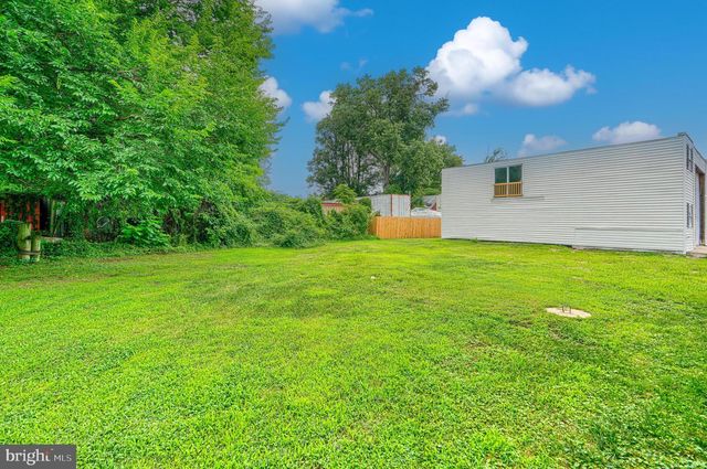 216 WERNER RD, Baltimore, MD 21226