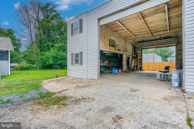 216 WERNER RD, Baltimore, MD 21226
