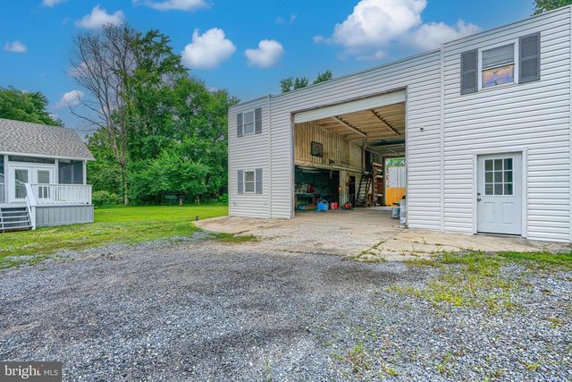 216 WERNER RD, Baltimore, MD 21226