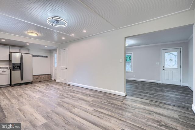 216 WERNER RD, Baltimore, MD 21226