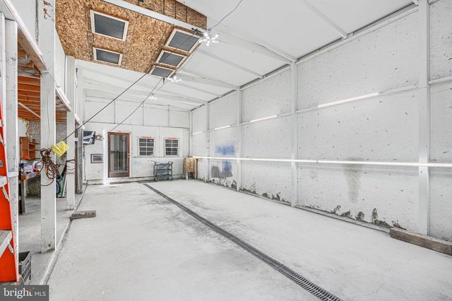 216 WERNER RD, Baltimore, MD 21226