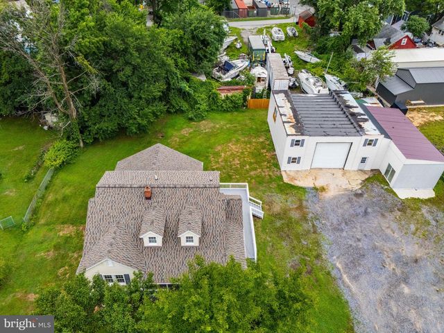216 WERNER RD, Baltimore, MD 21226