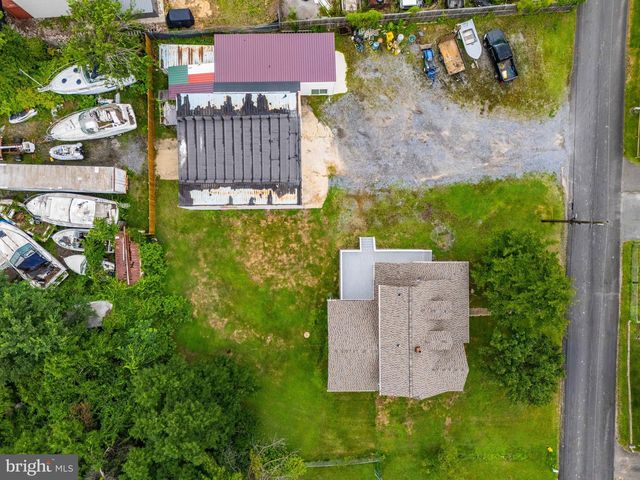 216 WERNER RD, Baltimore, MD 21226