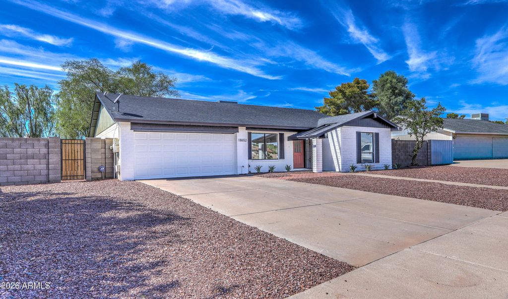 18652 N 12TH Avenue, Phoenix, AZ 85027 — photo 3