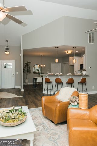 4304 Commonwealth Circle, Newnan, GA 30263