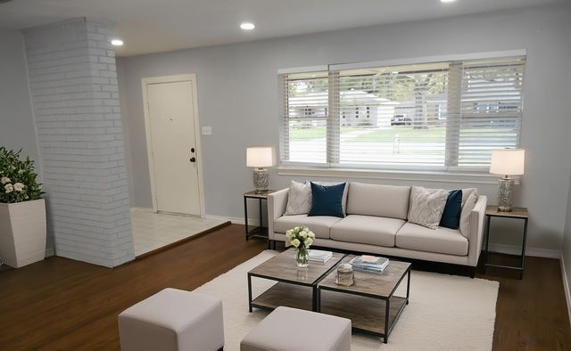 606 Devonshire Drive, Richardson, TX 75080