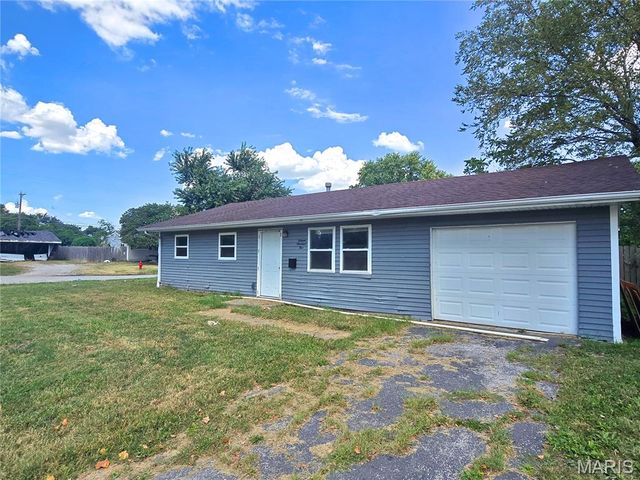 1605 Parklane Drive, Cahokia, IL 62206