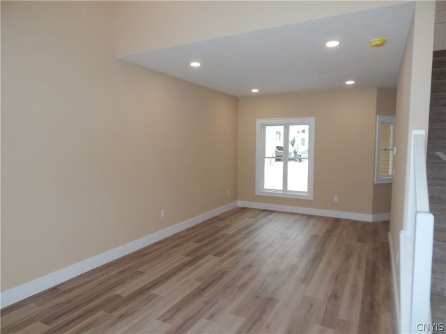 302 Bunker Hill, Syracuse, NY 13207