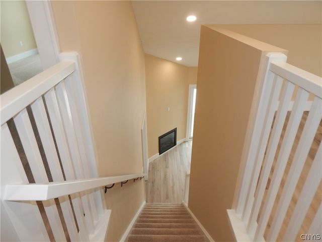 302 Bunker Hill, Syracuse, NY 13207