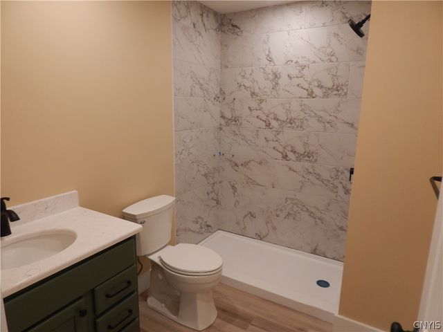 302 Bunker Hill, Syracuse, NY 13207