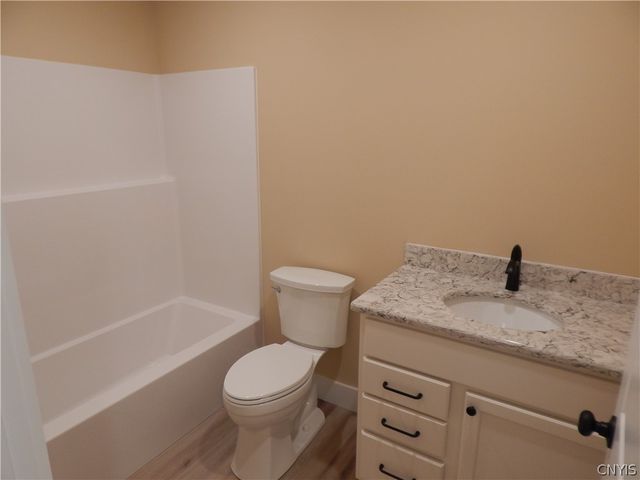 302 Bunker Hill, Syracuse, NY 13207