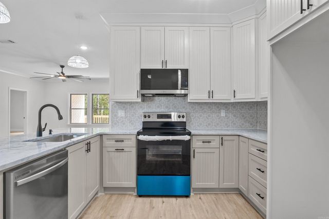 514 Madeleine, Austin, AR 72007