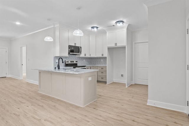 514 Madeleine, Austin, AR 72007