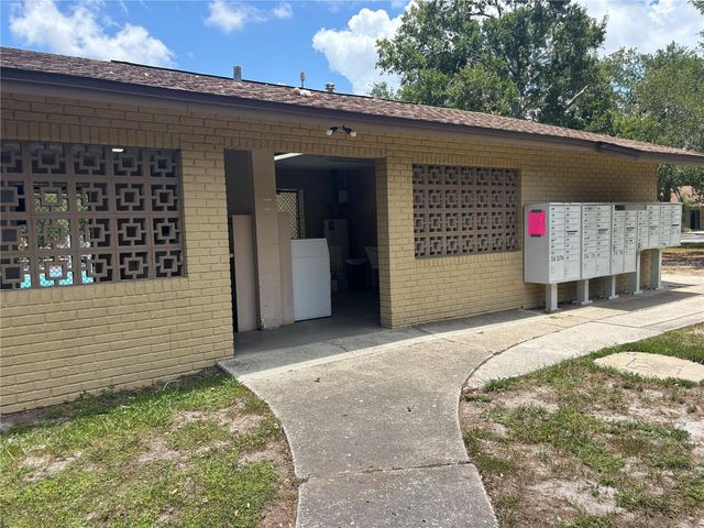2501 HARN BOULEVARD G9, Clearwater, FL 33764