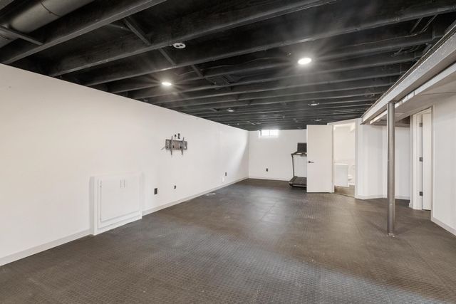 1204 Woodlawn Avenue, Royal Oak, MI 48073