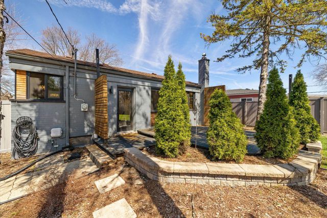 1204 Woodlawn Avenue, Royal Oak, MI 48073