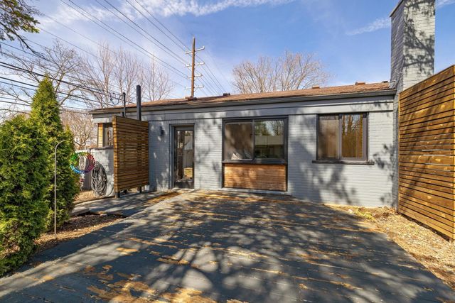 1204 Woodlawn Avenue, Royal Oak, MI 48073
