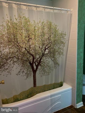 32 NANTICOKE DR, Dover, DE 19904