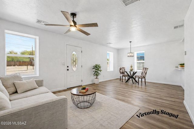 919 N Alder Avenue, Tucson, AZ 85705