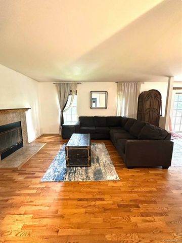 556 Airport Road, Swan Lake, NY 12783