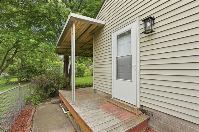 8145 Walmer Street, Overland Park, KS 66204