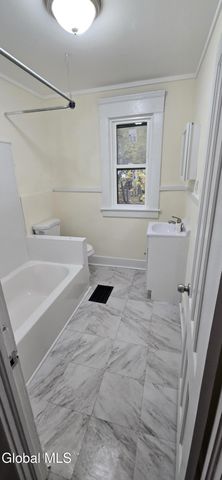 22 Summer Street, Gloversville, NY 12078
