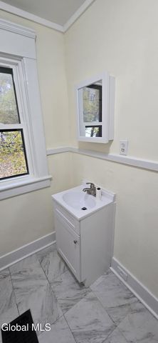 22 Summer Street, Gloversville, NY 12078