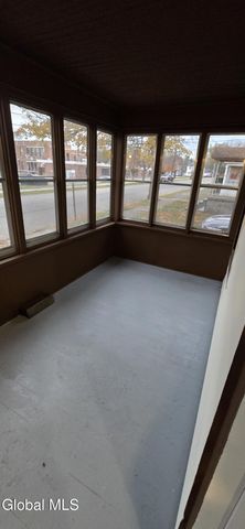 22 Summer Street, Gloversville, NY 12078