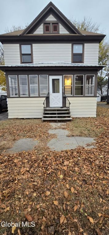 22 Summer Street, Gloversville, NY 12078