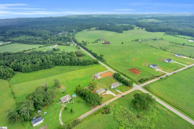 112 Burdette Road, Iva, SC 29655