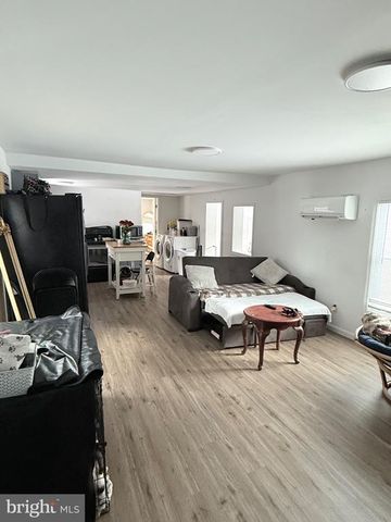 6315 HAMS FORD RD, Spotsylvania, VA 22551