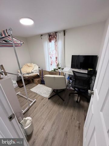 6315 HAMS FORD RD, Spotsylvania, VA 22551