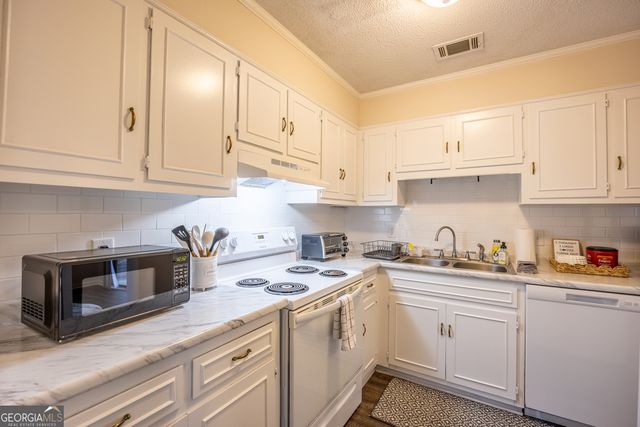 9 Sagebrush, Statesboro, GA 30458