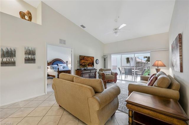 2395 Bayou LN 7304, Naples, FL 34112