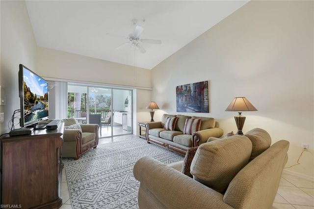 2395 Bayou LN 7304, Naples, FL 34112