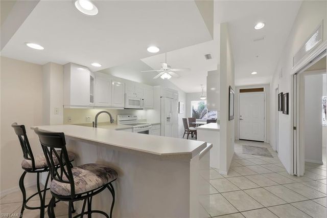 2395 Bayou LN 7304, Naples, FL 34112