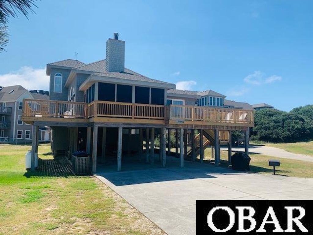 Image 17 of property listing at 135 Ships Watch Drive, Duck, NC 27949