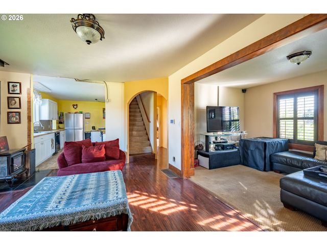 13130 Sw HILLSBORO Hwy, Hillsboro, OR 97123