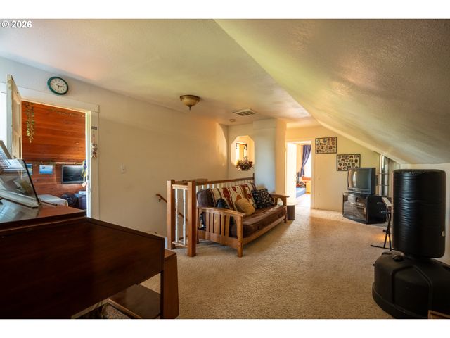 13130 Sw HILLSBORO Hwy, Hillsboro, OR 97123