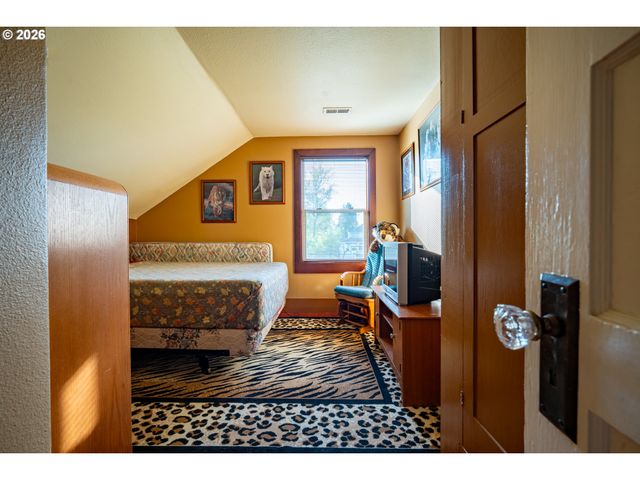 13130 Sw HILLSBORO Hwy, Hillsboro, OR 97123