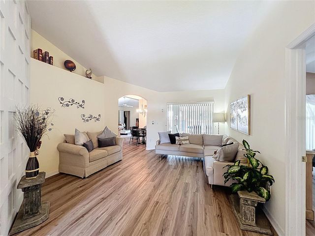 458 MOSCATO DRIVE, Davenport, FL 33897