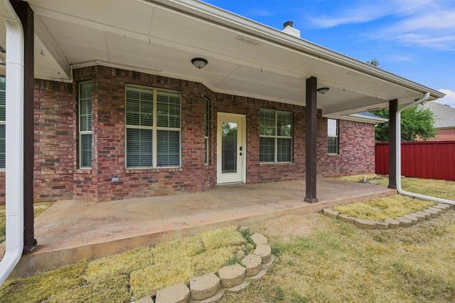 3117 Preston Club Drive, Sherman, TX 75092