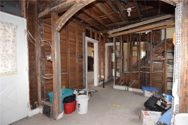 621 Watson St, Coraopolis, PA 15108