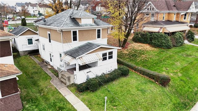 621 Watson St, Coraopolis, PA 15108