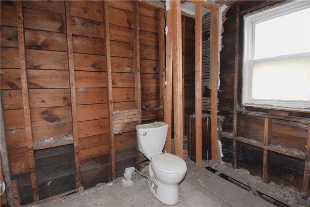 621 Watson St, Coraopolis, PA 15108